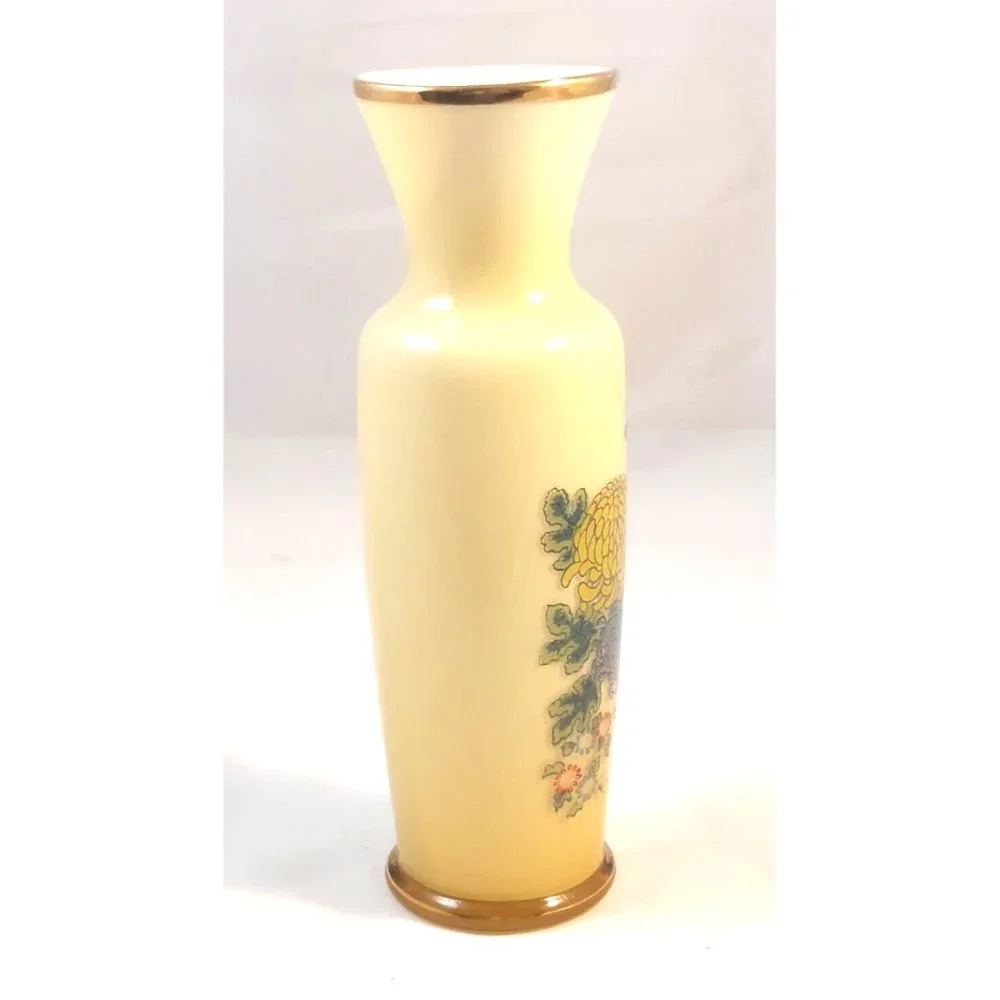 Vtg Hand Blown Golden Amber White Encased Glass Vase Hand Painted Flowers 8